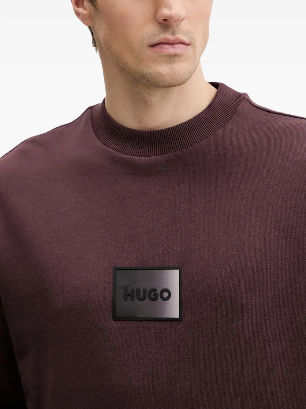 HUGO Sweater met logopatch en ronde hals Bruin