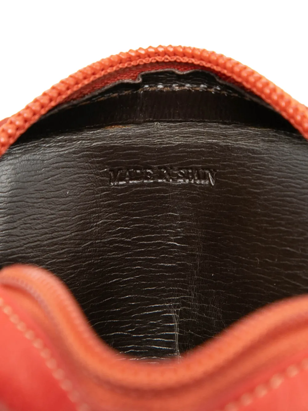 2000-2026 Leather Velazquez Twist Coin Pouch