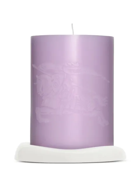 Burberry rose and violet blossom candle