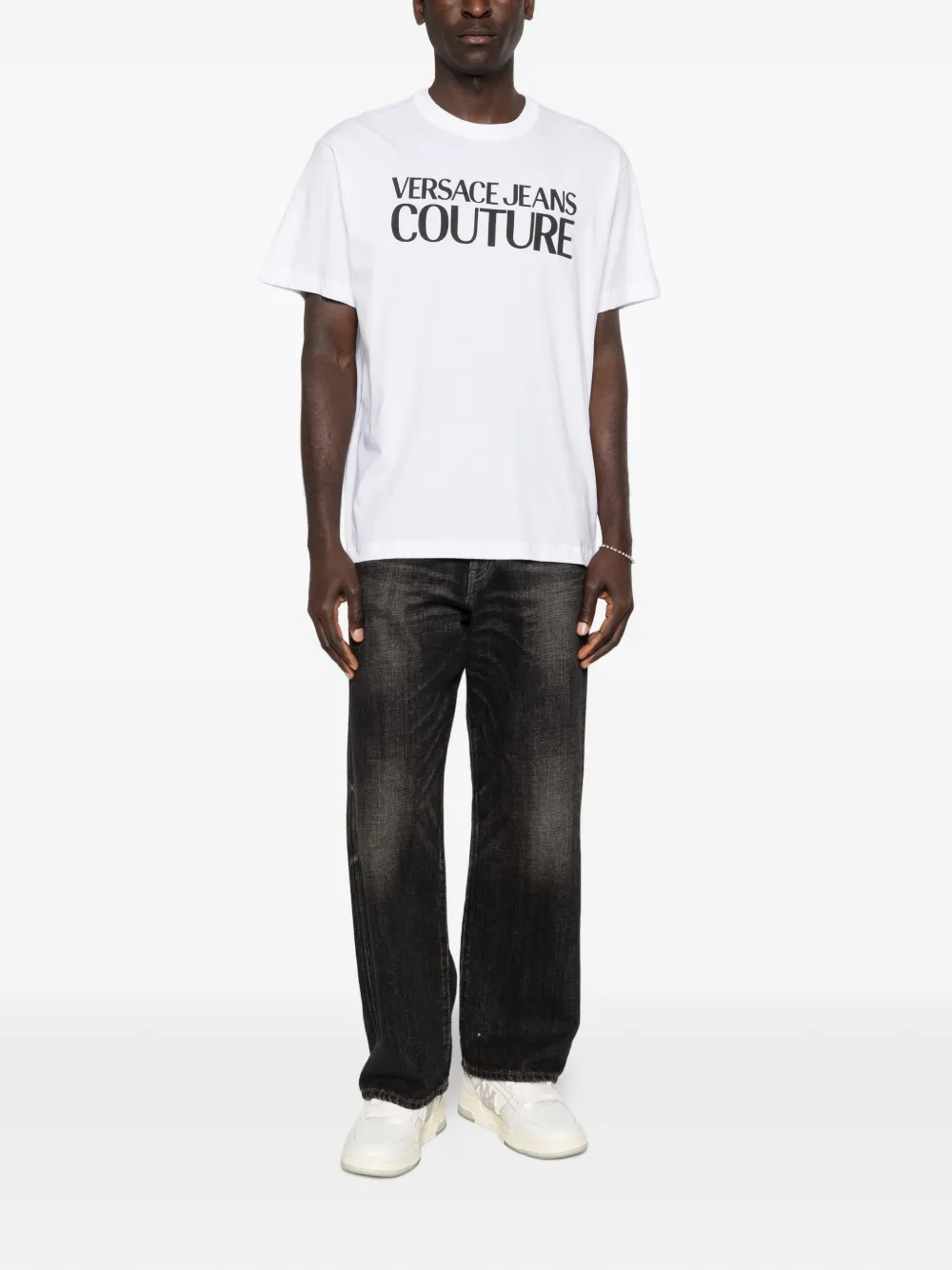Versace Jeans Couture T-shirt met logodetail Wit