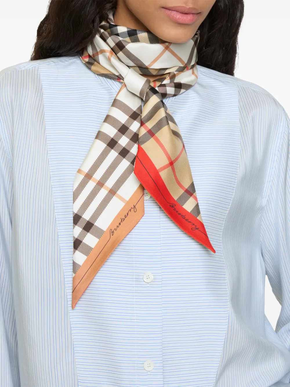 Burberry Geruite zijden sjaal Beige
