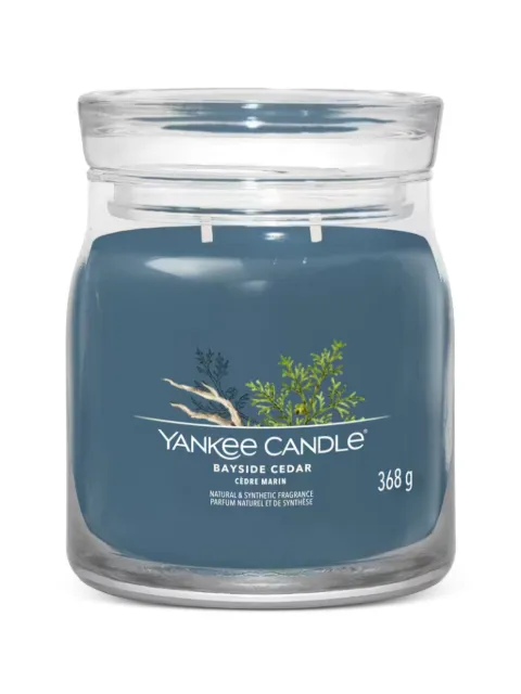 yankee candle medium Bayside Cedar candle