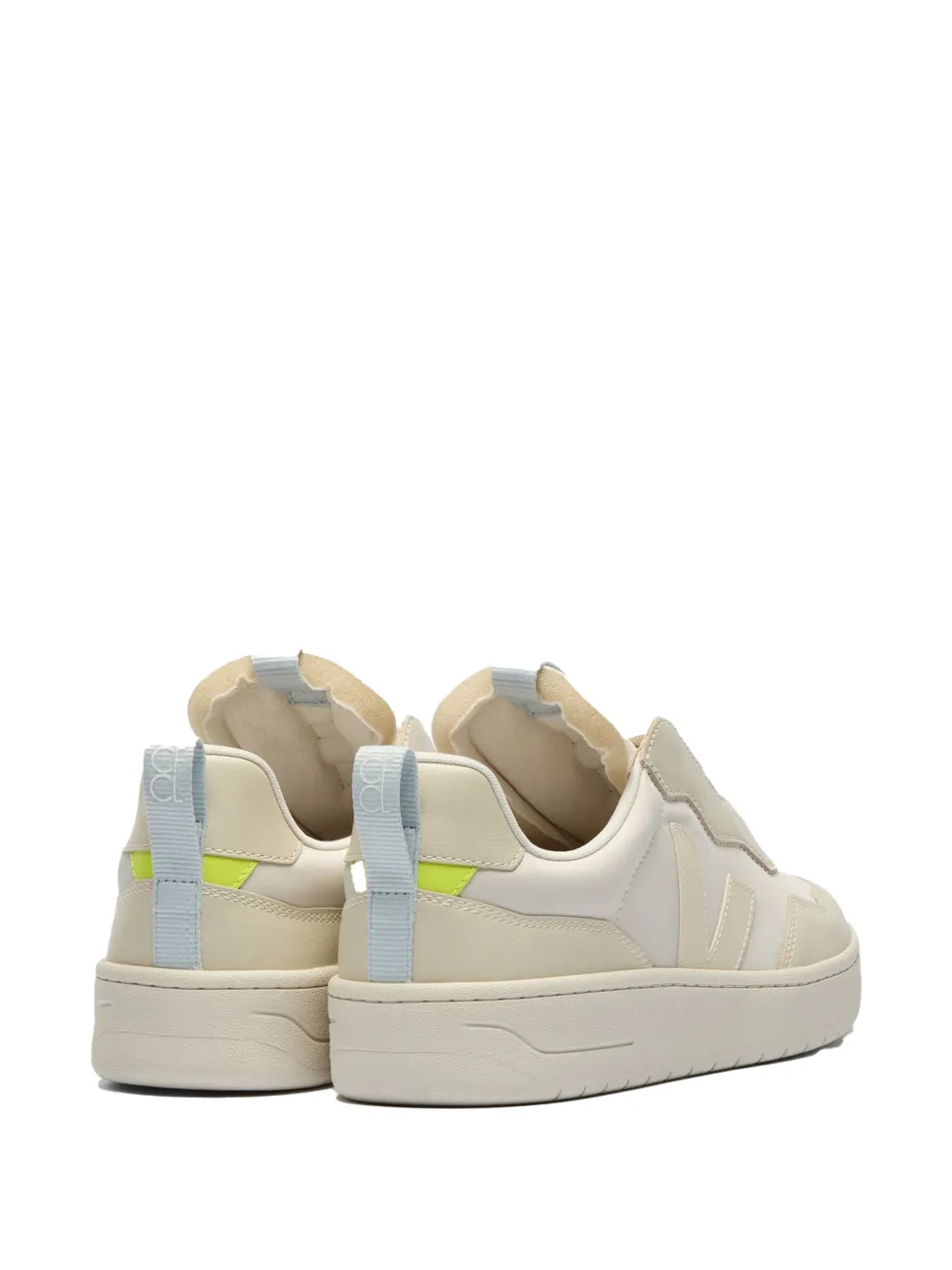 VEJA X CFCL V-90 leren sneakers Beige