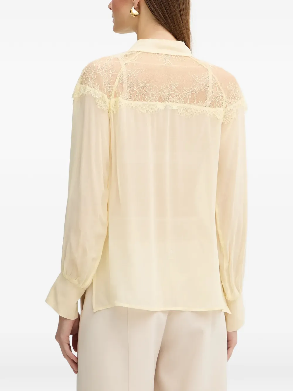 Patrizia Pepe Blouse met gestrikte hals Geel