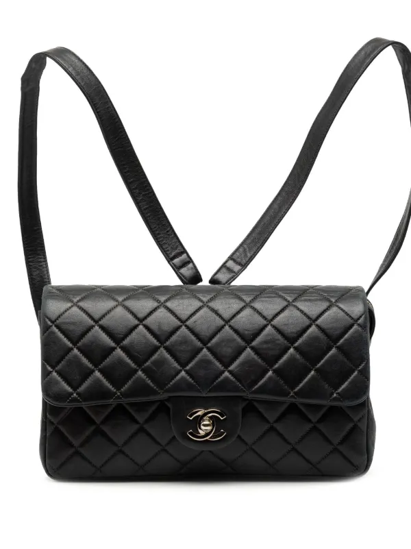 Chanel Pre-owned 1996-1997 Medium Quilted Lambskin Flap Backpack in Black