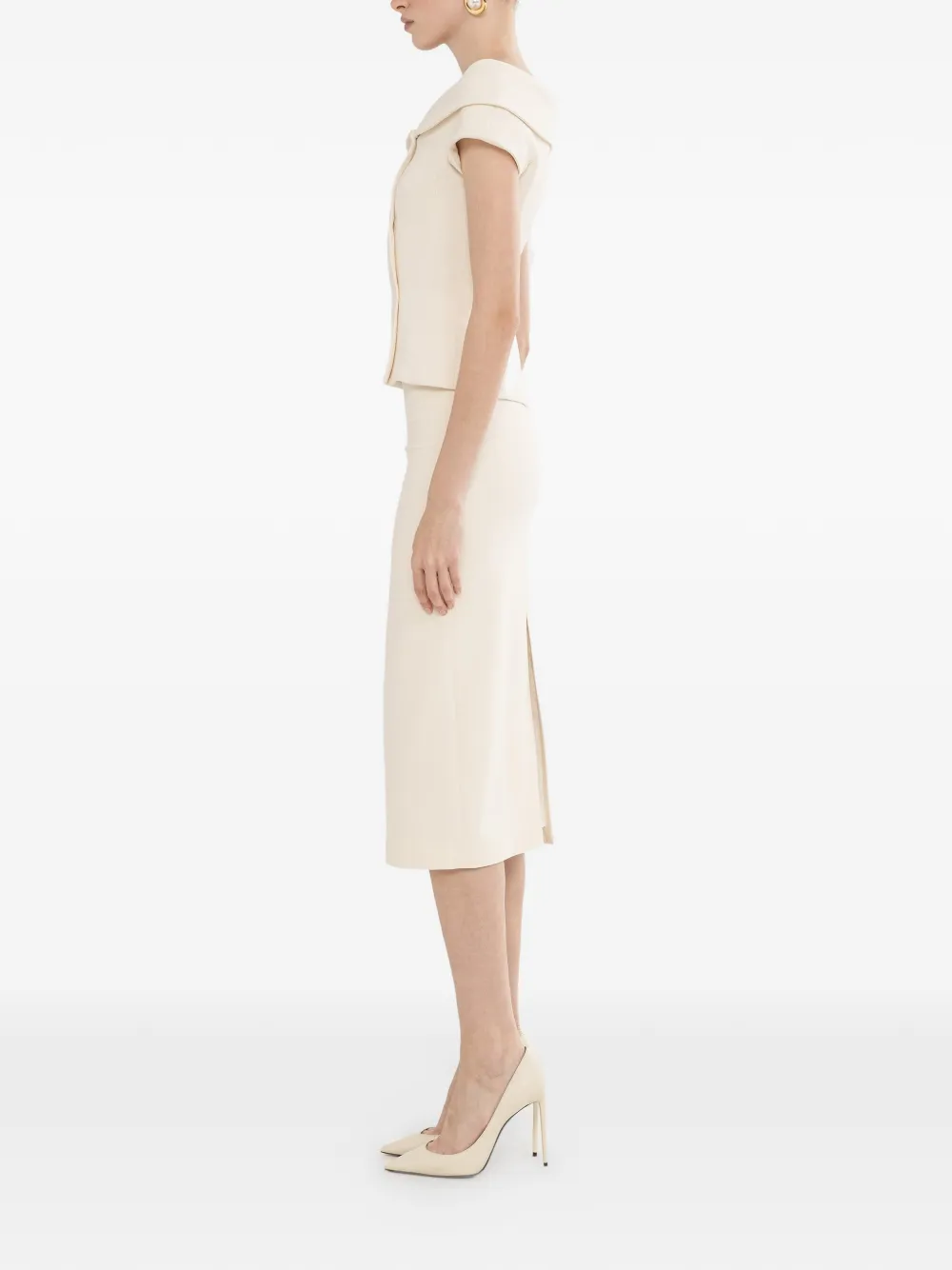 Off-Shoulder Fitted Blazer