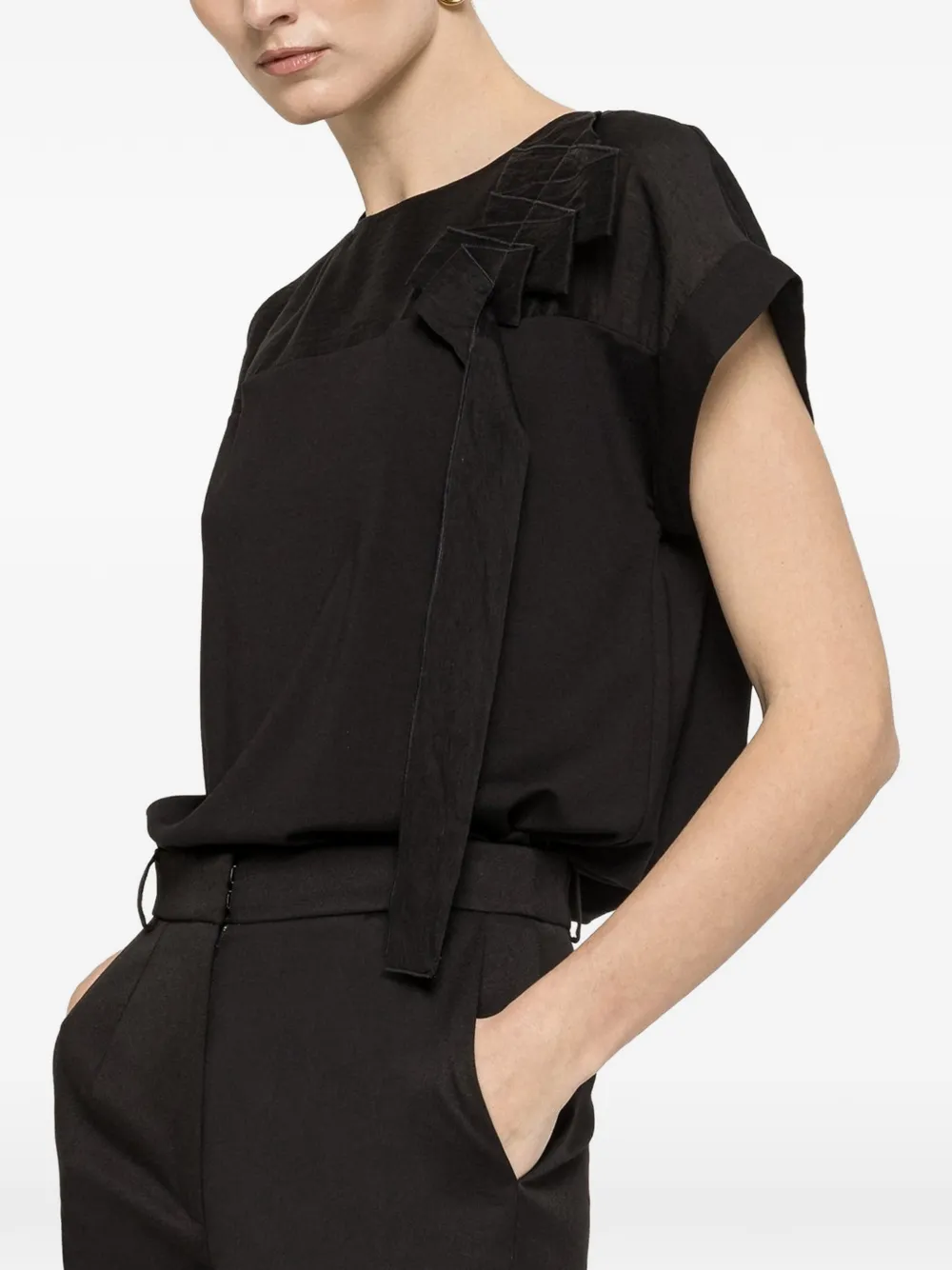 NISSA Top met strik Zwart