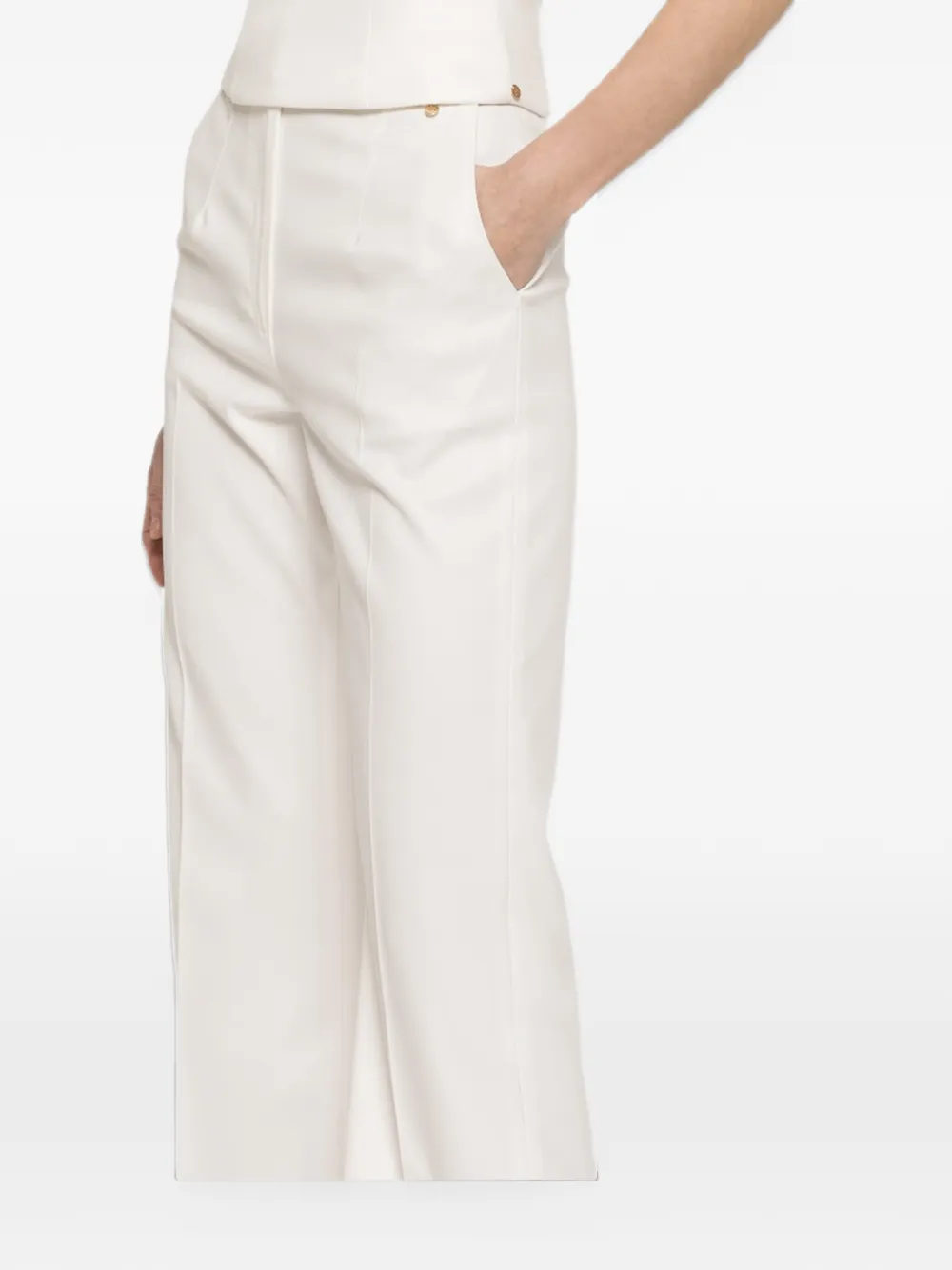 NISSA flared pants – White