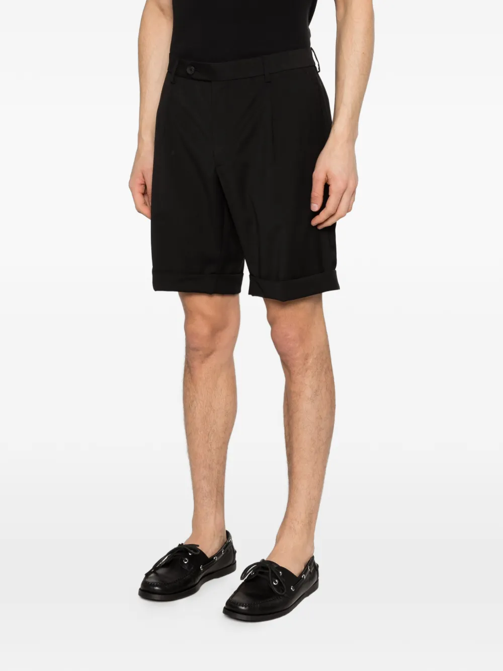 Gta Pleated Rolled Hem Shorts - Black 