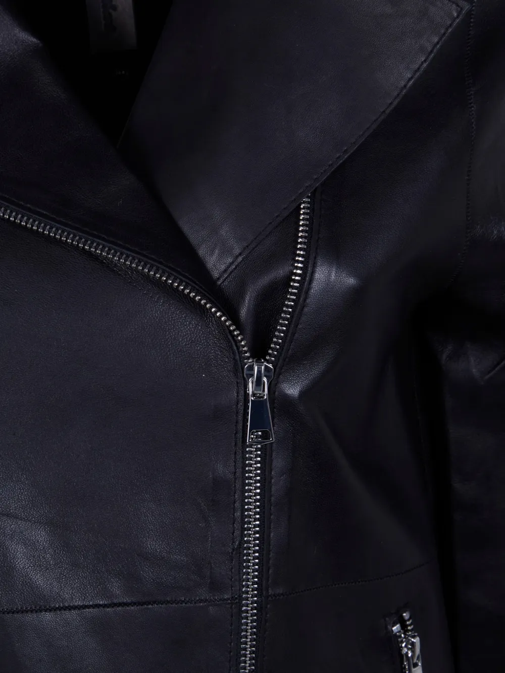  The Jackie Leathers Zip-up Leather Jacket - Black 