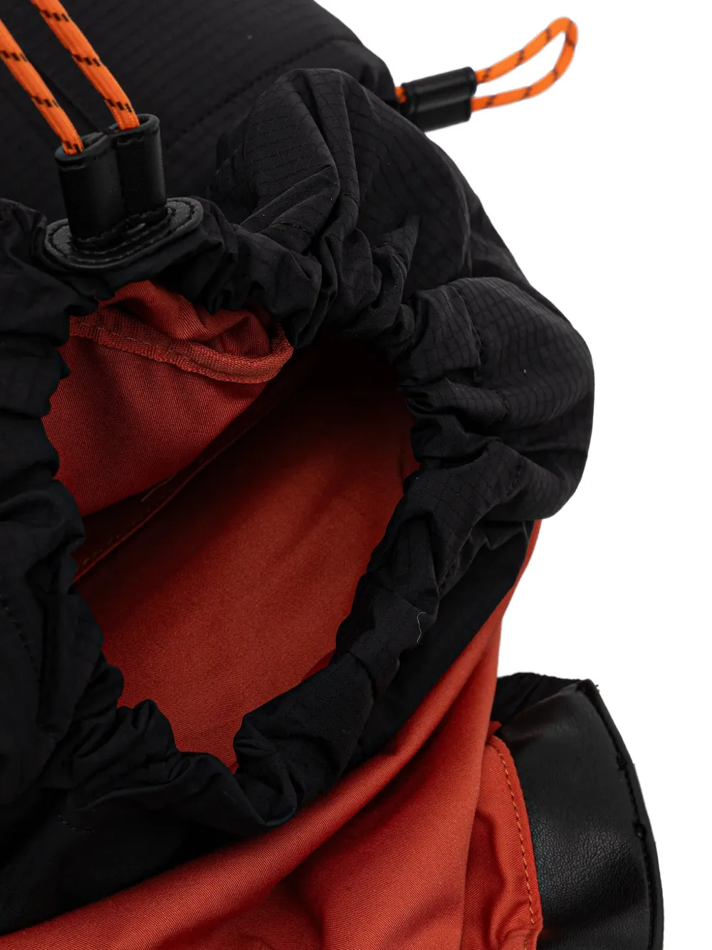 drawstring-fastening backpack