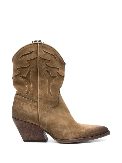 Elena Iachi stitched boots