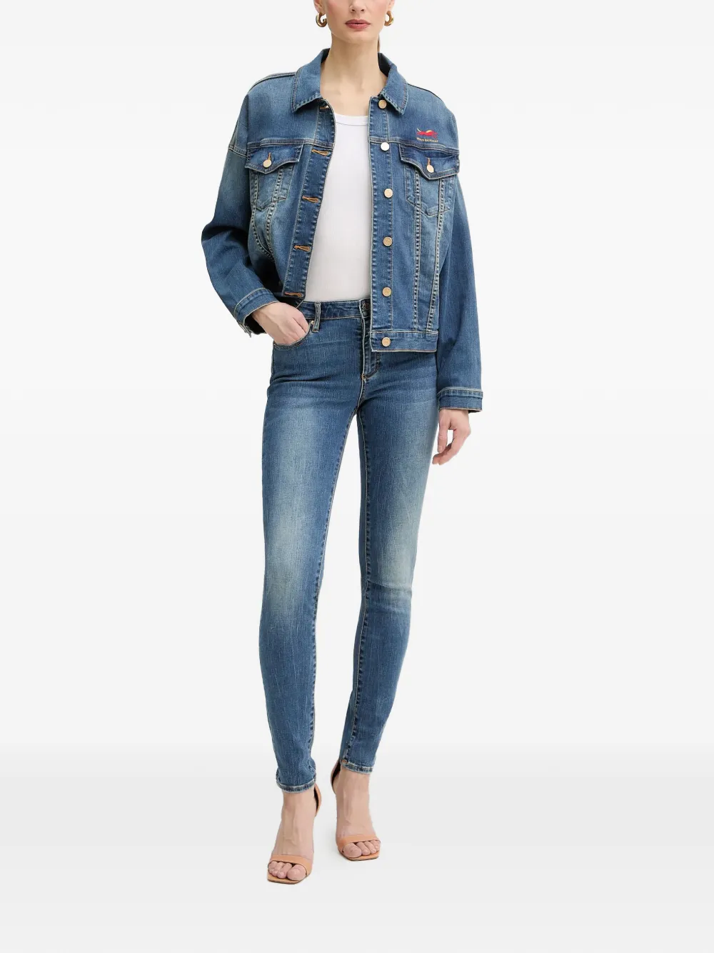  Armani Exchange Vaqueros Con Logo Bordado - Azul 