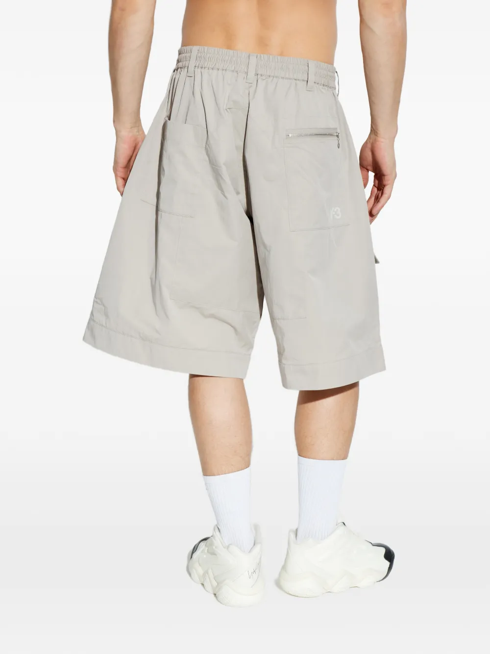 Y-3 Cargo shorts met trekkoord Beige