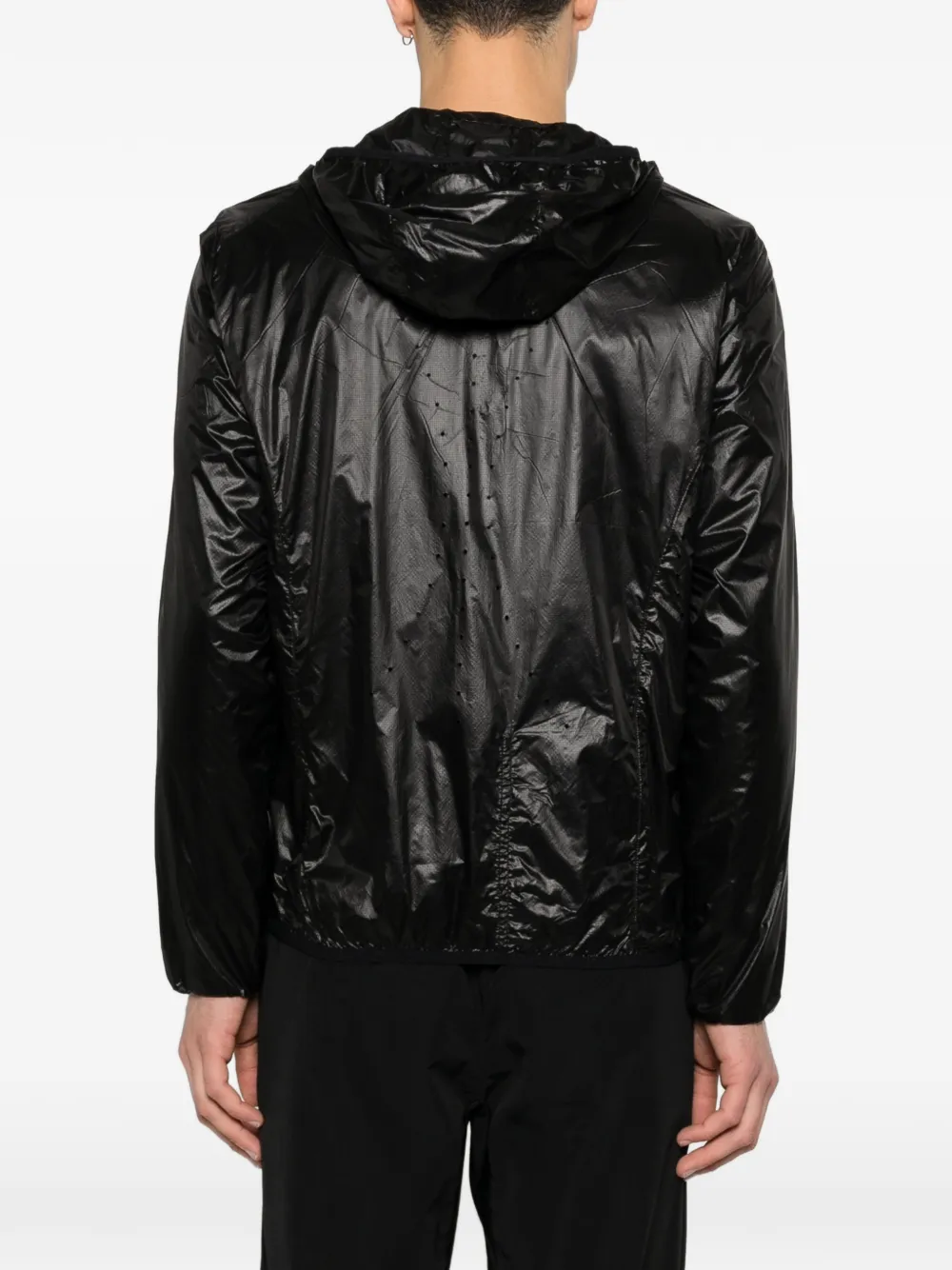 ROA Jack met capuchon Zwart