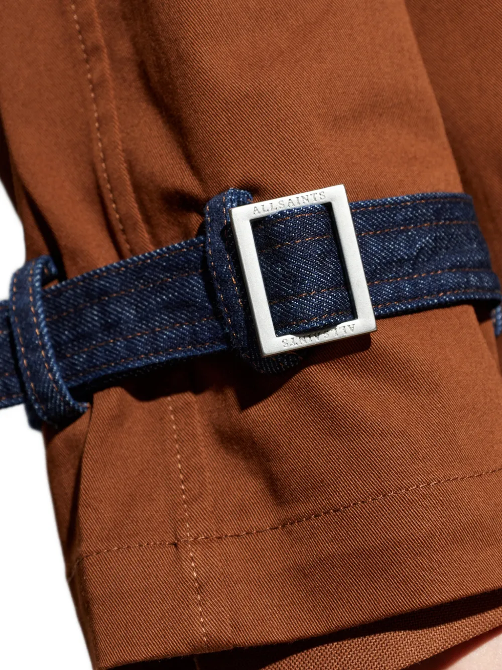 AllSaints Daily jas met vlakken en ceintuur Bruin