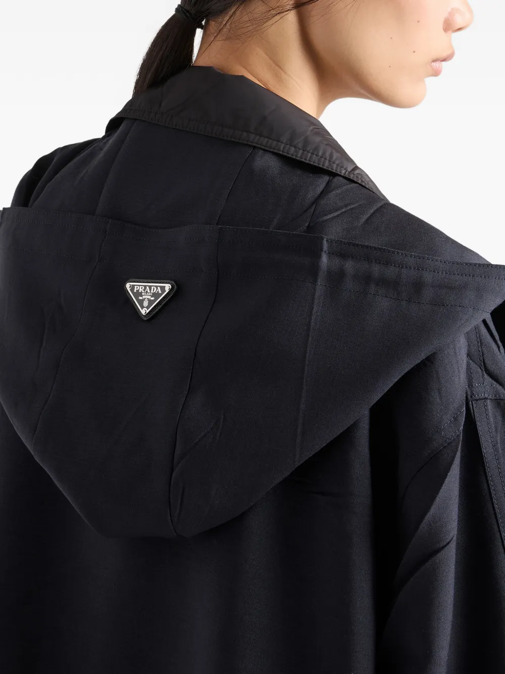 Prada Mohair en Re-Nylon jas met enkele rij knopen Blauw