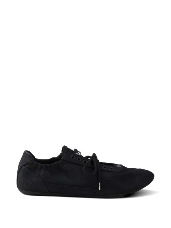 PRADA 黒 キャンバス Prada コラプス キャンバス スニーカー | ブラック | FARFETCH JP