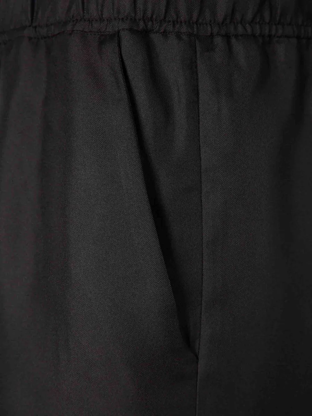 Hollywood elasticated waistband printed shorts