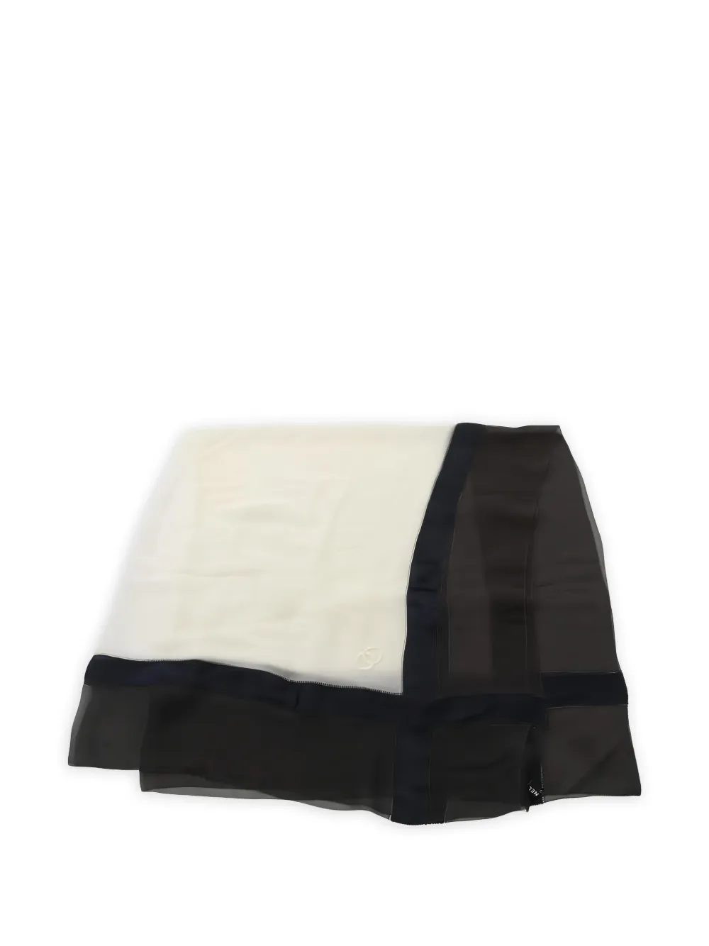 CHANEL Pre-Owned 1986-1988 silk shawl - Bianco