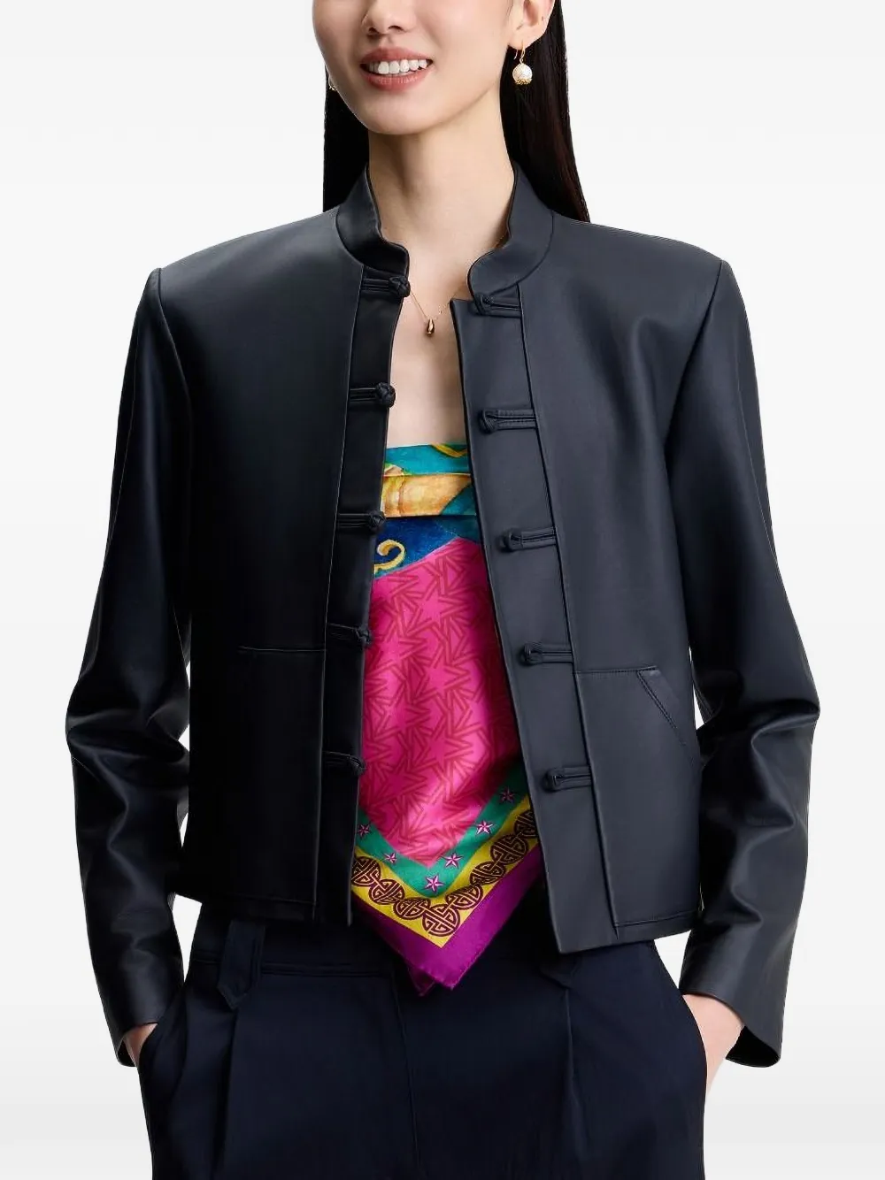 SHANGHAI TANG レザー チャイナジャケット ブラック Shanghai Tang レザージャケット | ブラック | FARFETCH JP