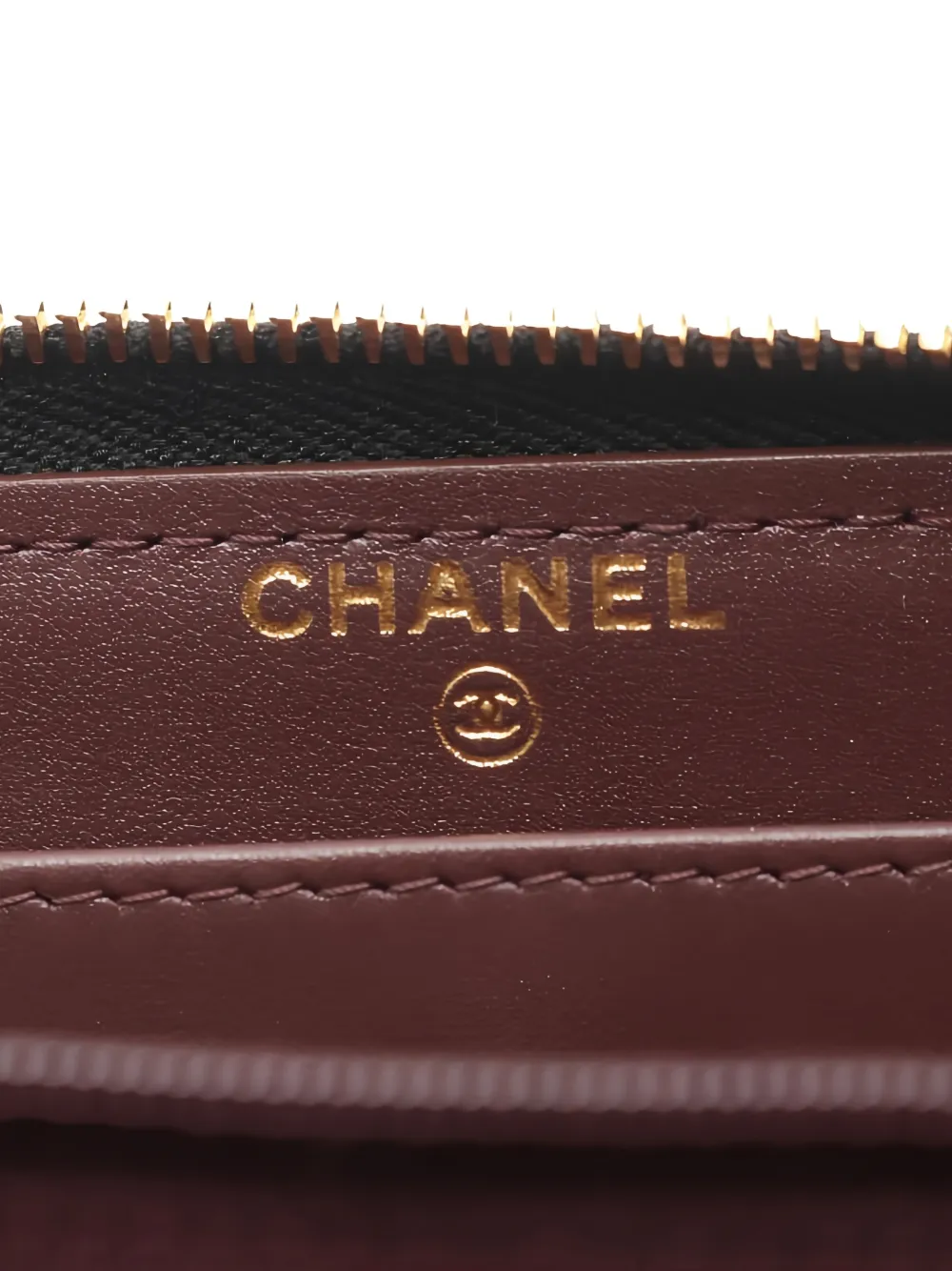 2021 Quilted Zip Wallet