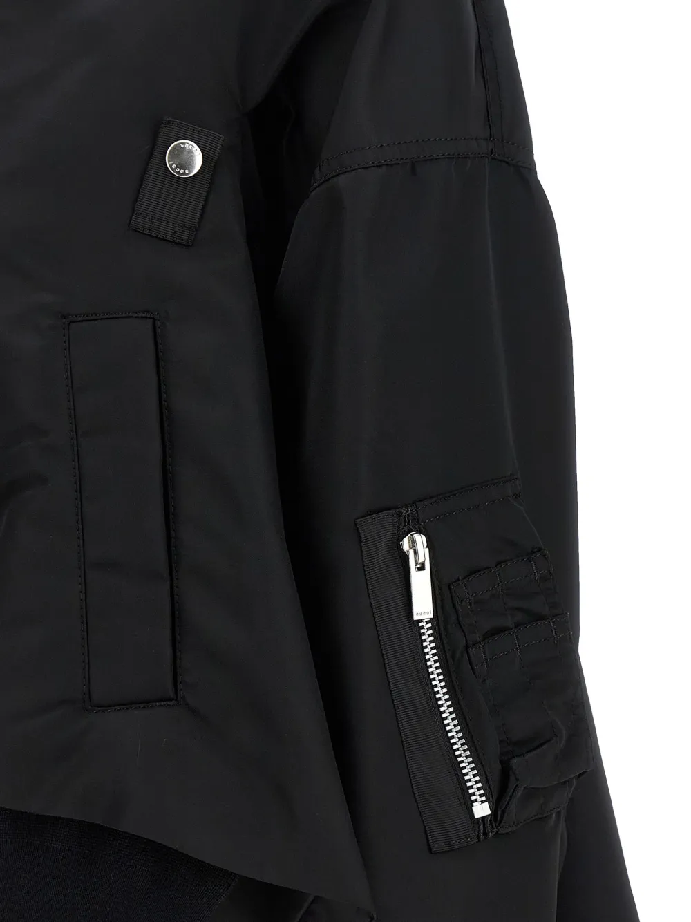 sacai Geribbeld jack met asymmetrische zoom Zwart