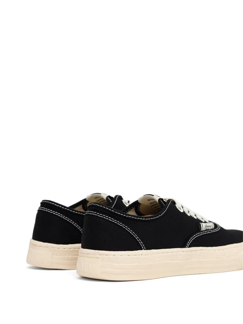Maison MIHARA YASUHIRO Past Sole topstitched sneakers Zwart