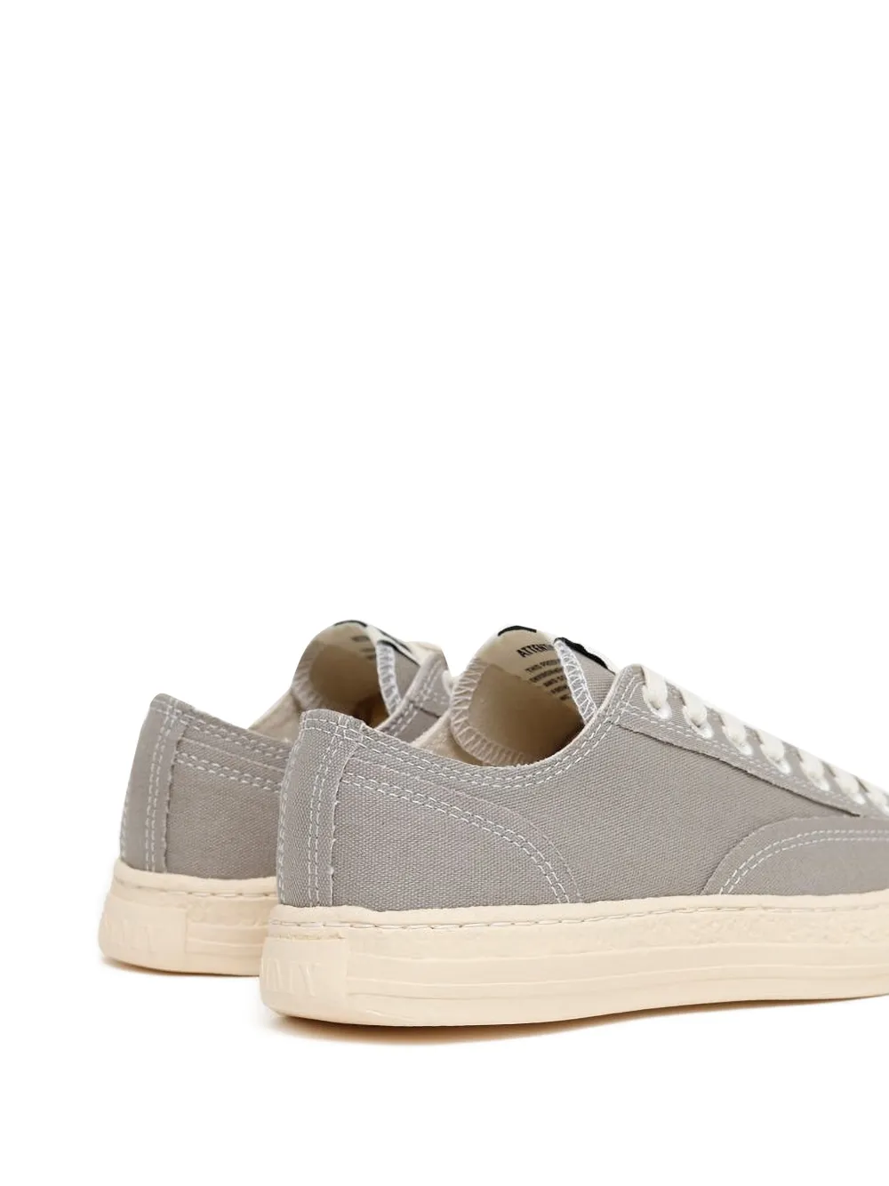Maison MIHARA YASUHIRO Past Sole sneakers met stiksel Grijs