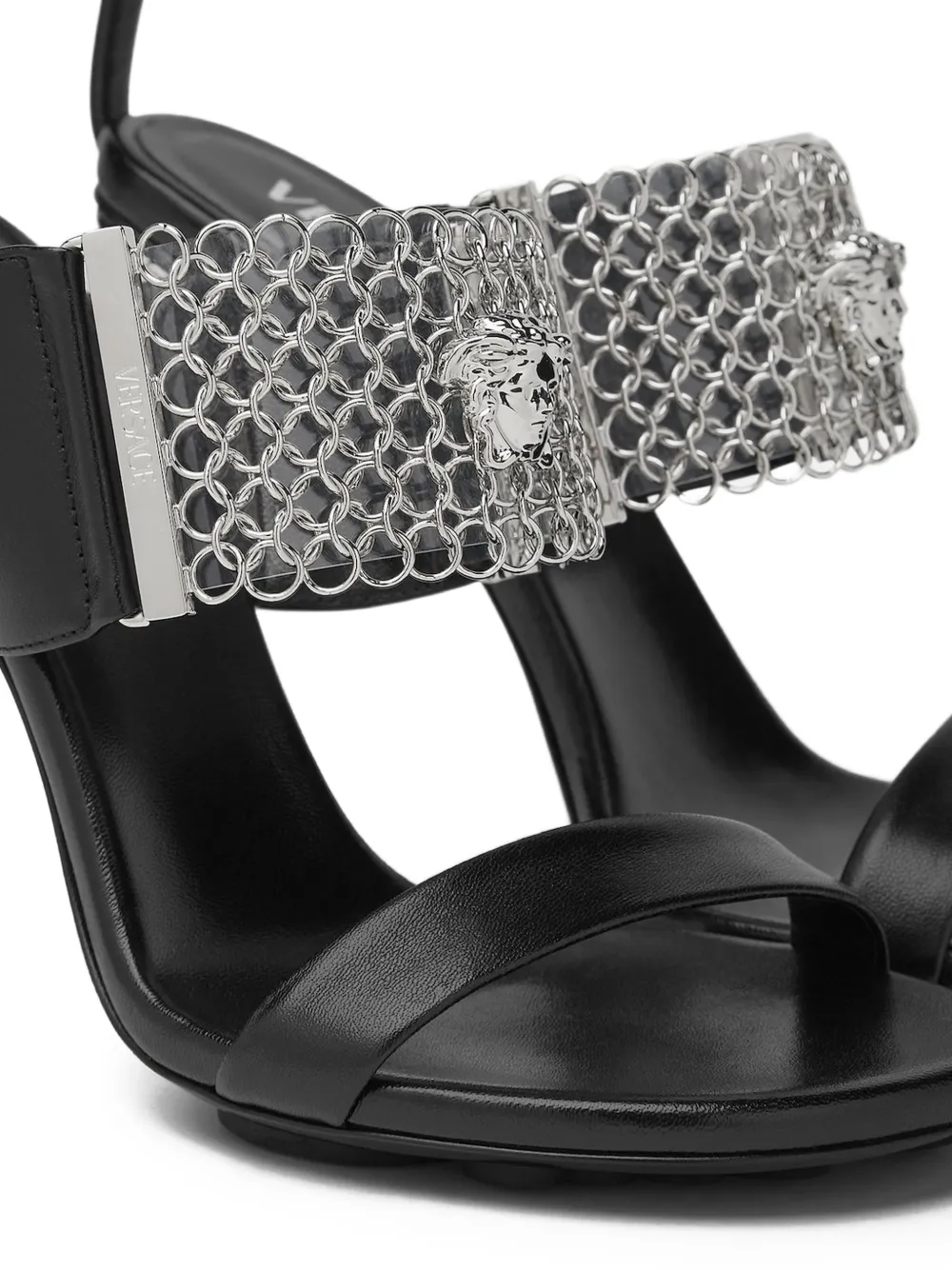 Versace Pincer sandalen met hak Zwart