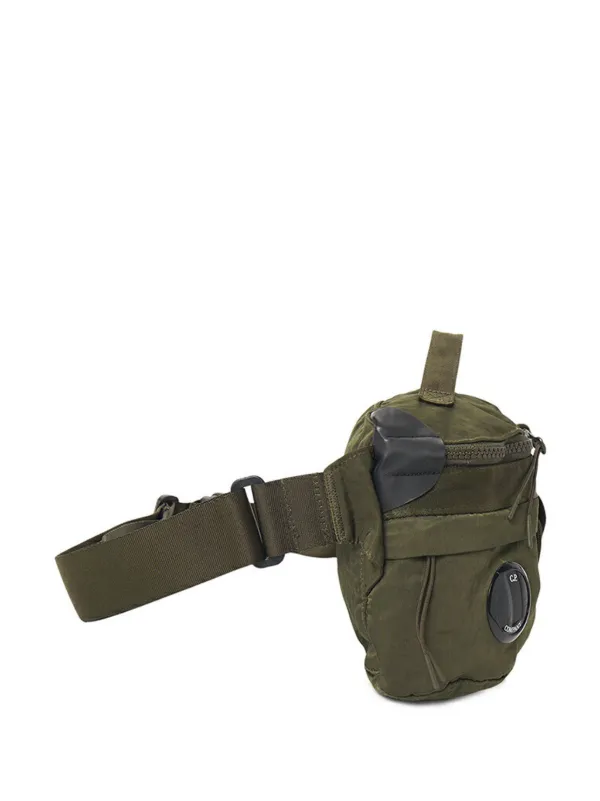 C.P. Company ナイロン ボディバッグ カーキ C.P. Company Nylon B Lens Waist Bag | Green | FARFETCH GE