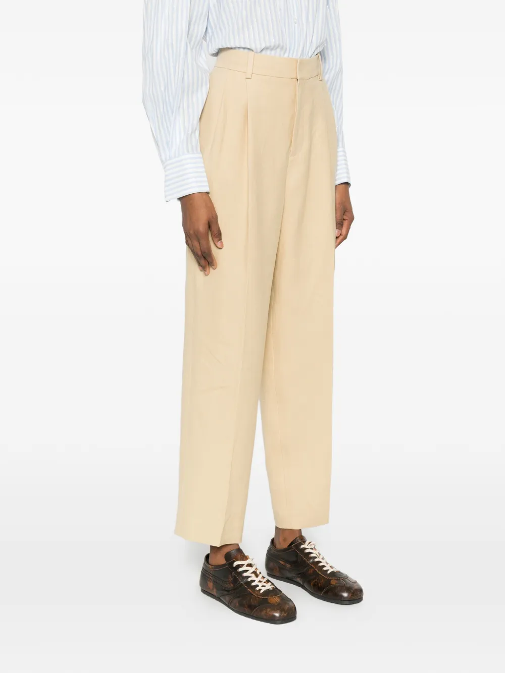 Dutan pleated trousers