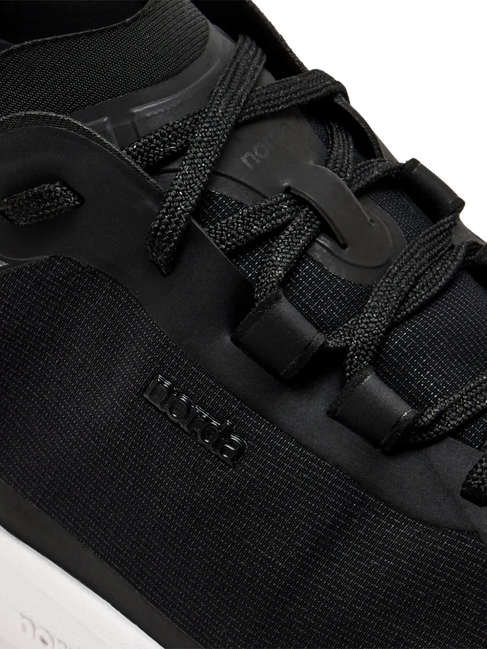 norda Sneakers Zwart