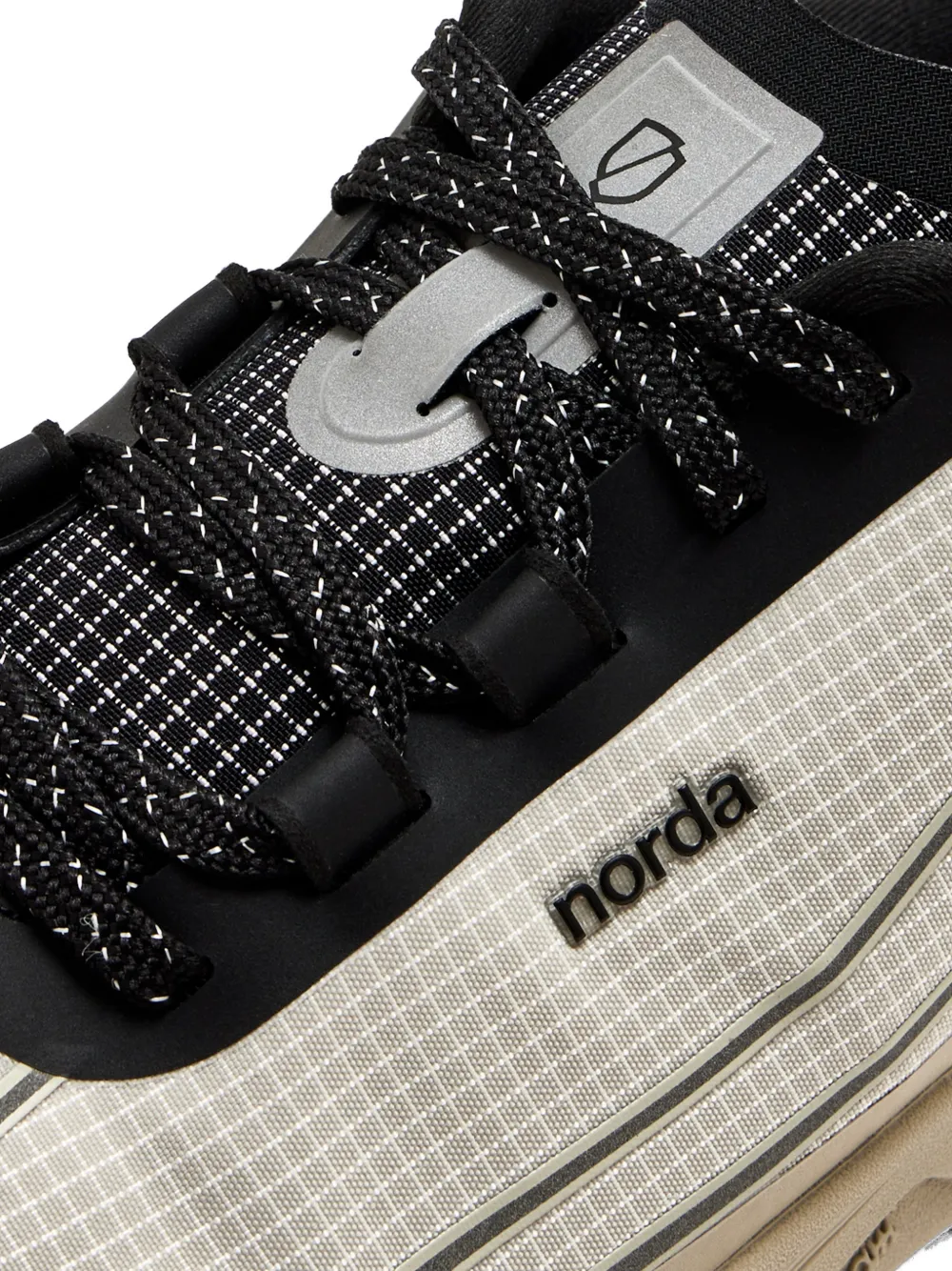 norda Sneakers Beige