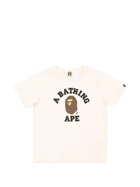 A BATHING APE® تيشيرت بشعار الماركة