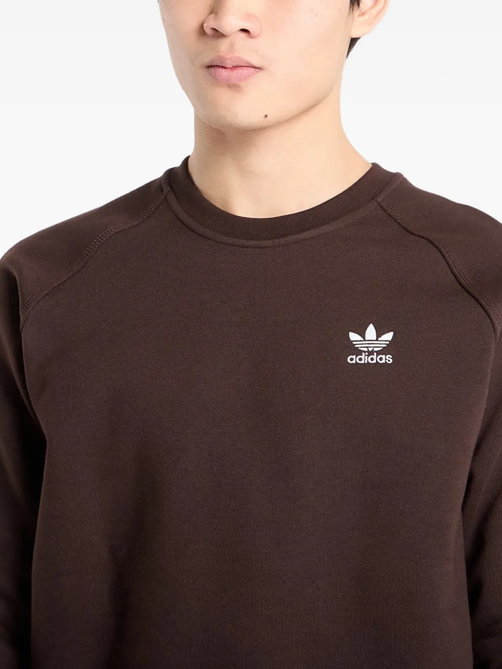 adidas Ess Crew trui Bruin