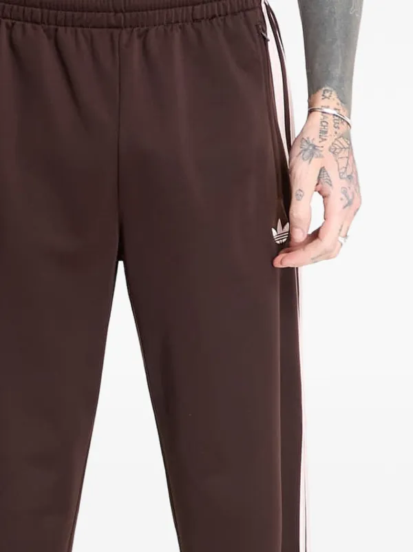 Adidas ストライプディテール トラックパンツ | ブラウン | FARFETCH JP