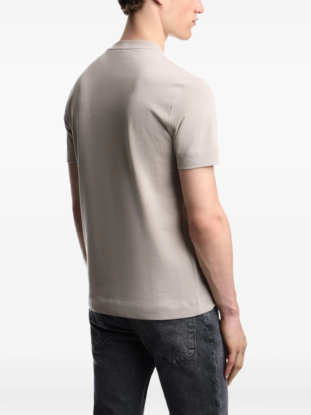 Emporio Armani T-shirt met logo-reliëf en ronde hals Beige