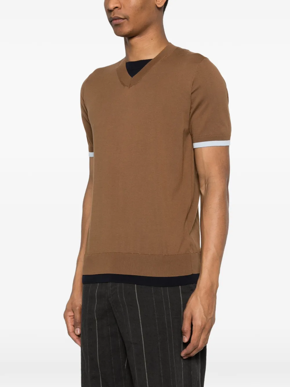 Paolo Pecora T-shirt met V-hals en vlakken Bruin
