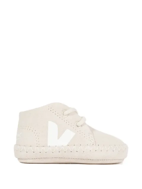VEJA Kids   lace-up suede pre-walkers