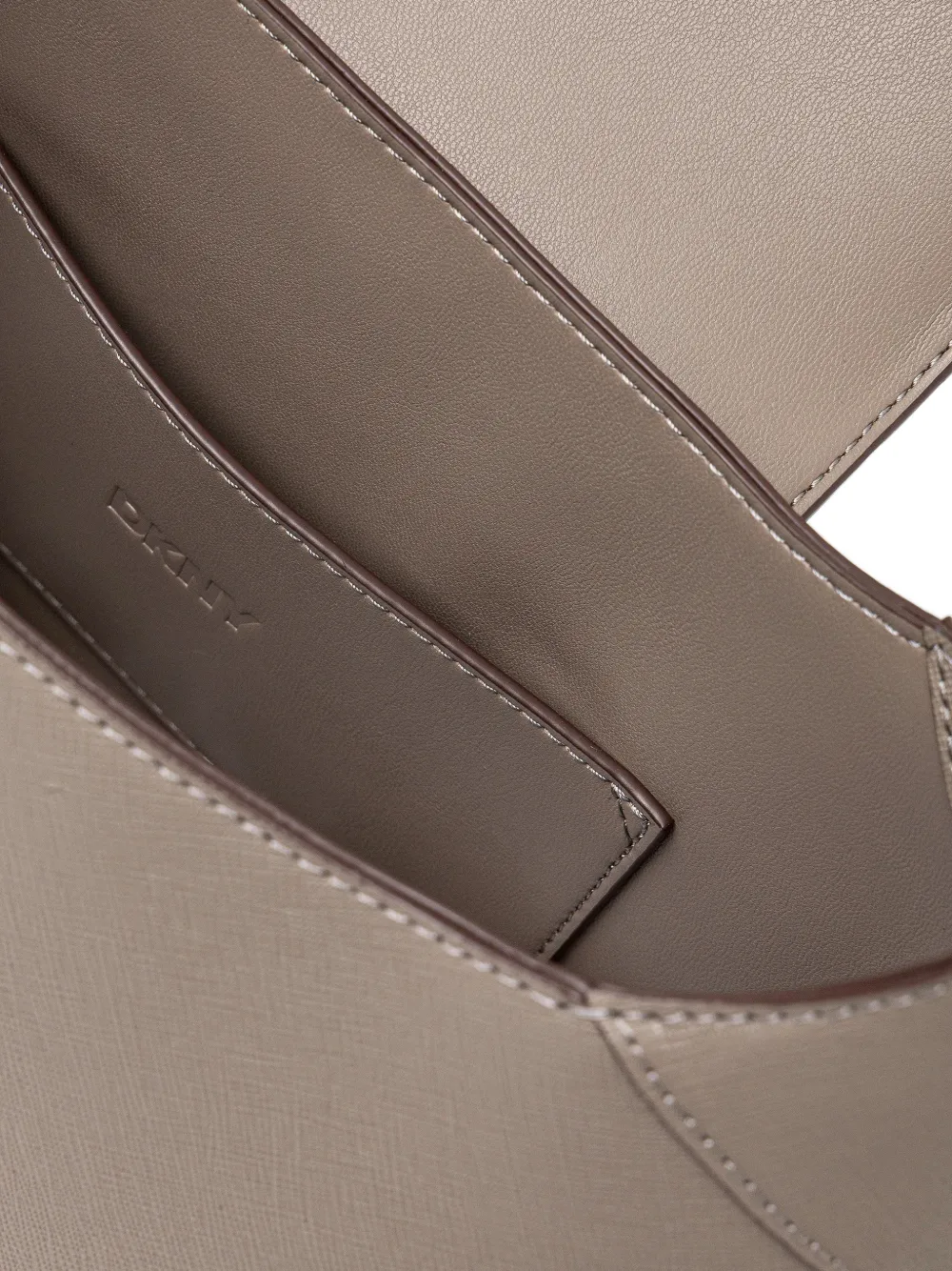 DKNY Schoudertas met logoplakkaat Bruin