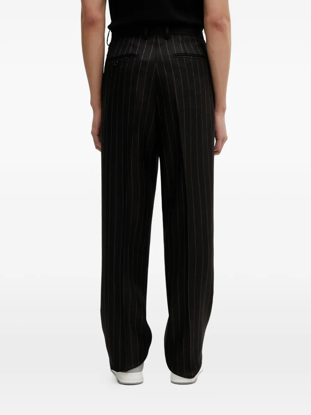 WACKO MARIA pinstripe-pattern Pleated Trousers | Black | FARFETCH PL