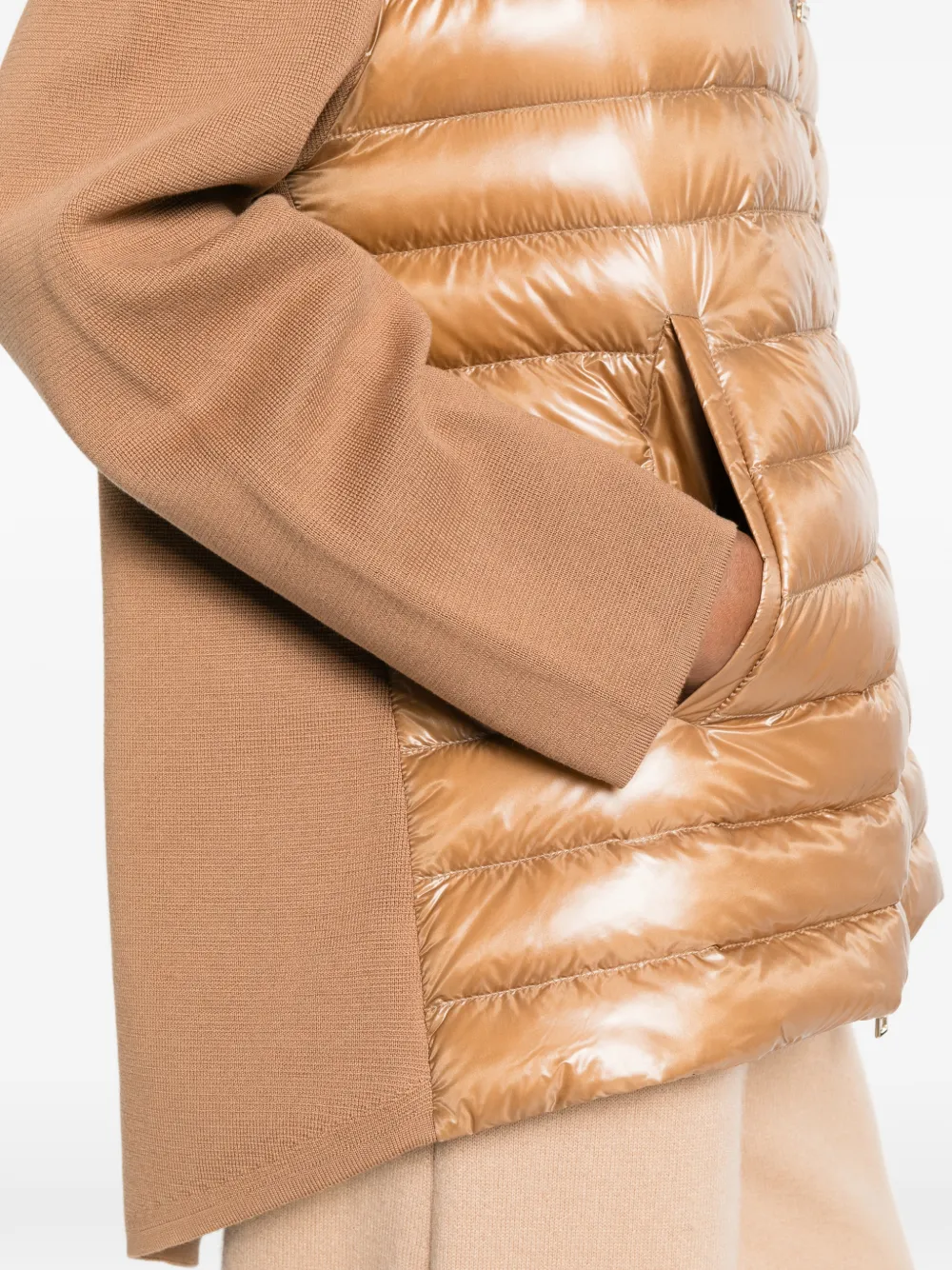 Herno Gewatteerd jack met capuchon Beige