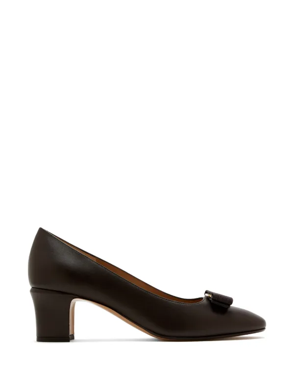 Ferragamo Bow Pumps in Brown