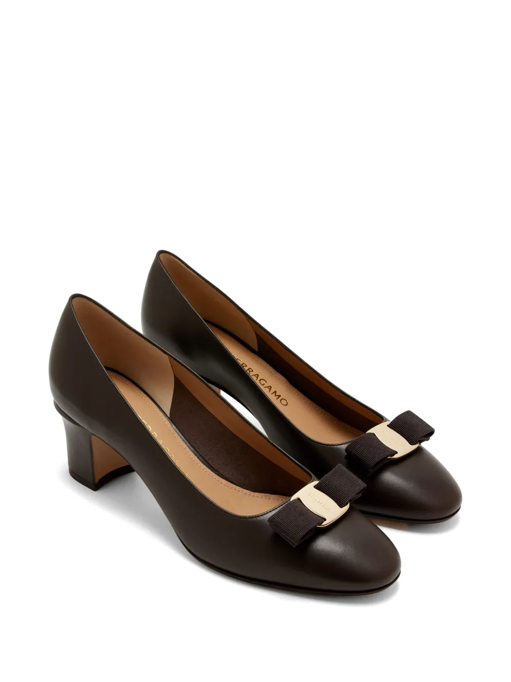 Ferragamo Pumps met strik Bruin