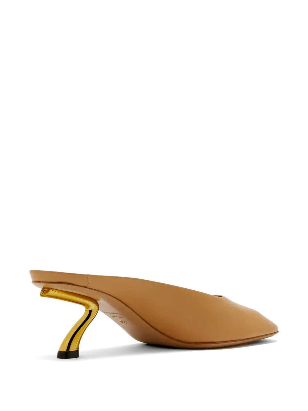 Ferragamo Muiltjes met vierkante neus Beige