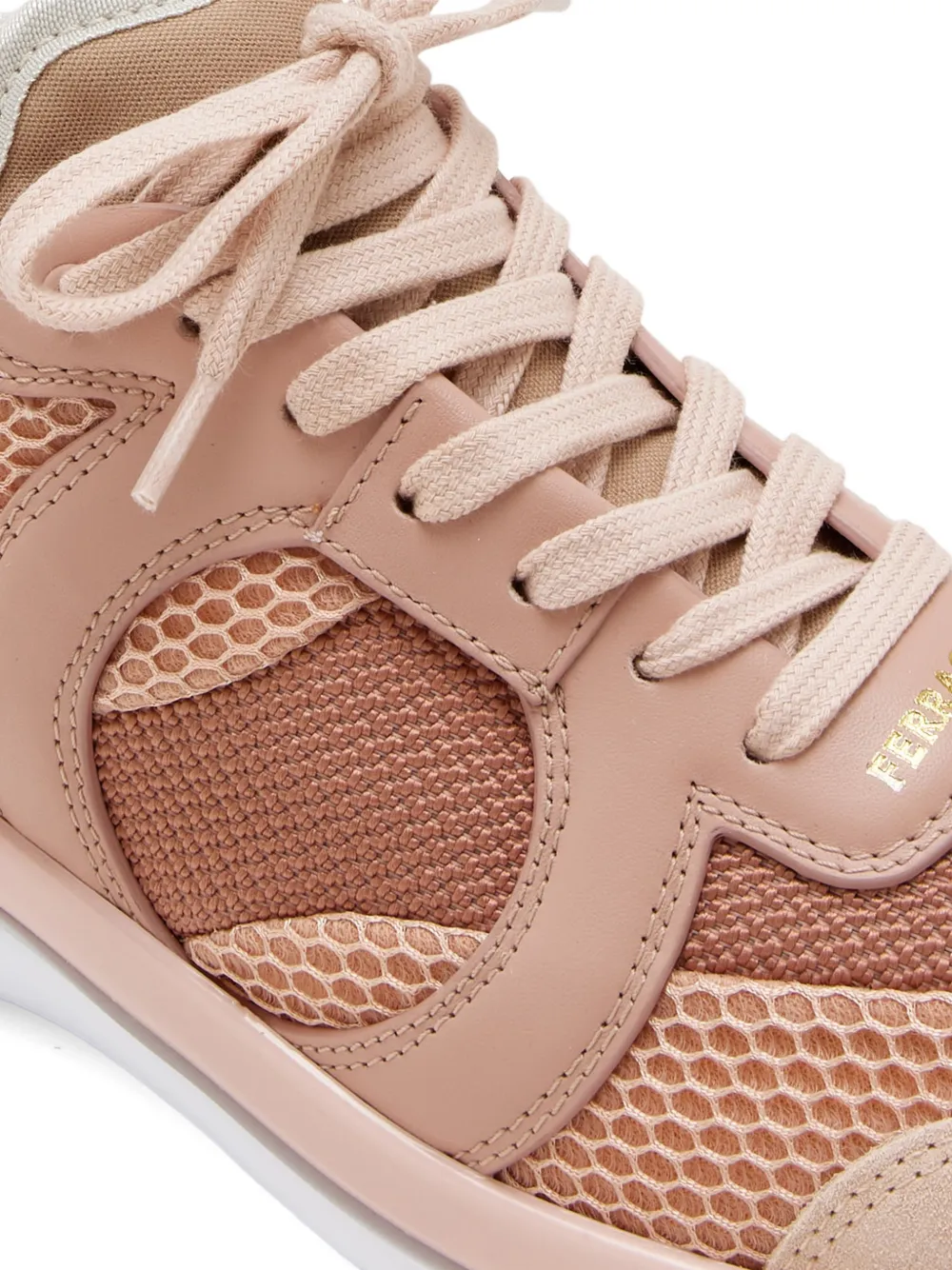 Ferragamo Sneakers met mesh Roze