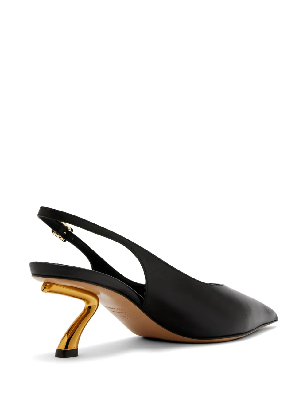 Ferragamo Pumps met puntige neus Zwart