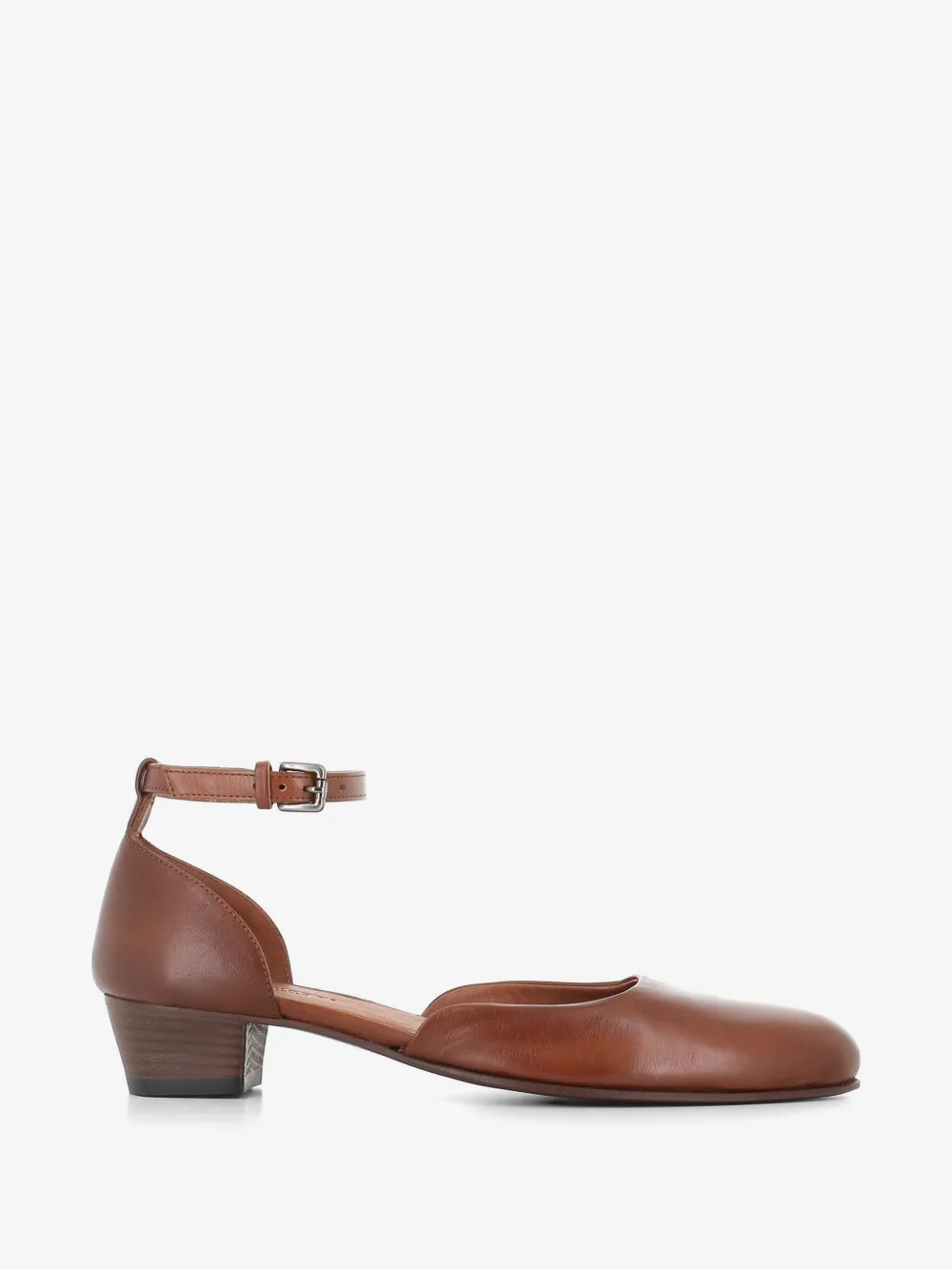 ankle strap pumps