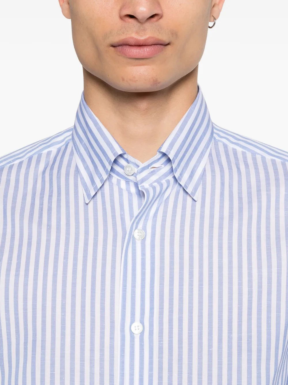 Brioni Hidden BD gestreept overhemd met knopen Blauw